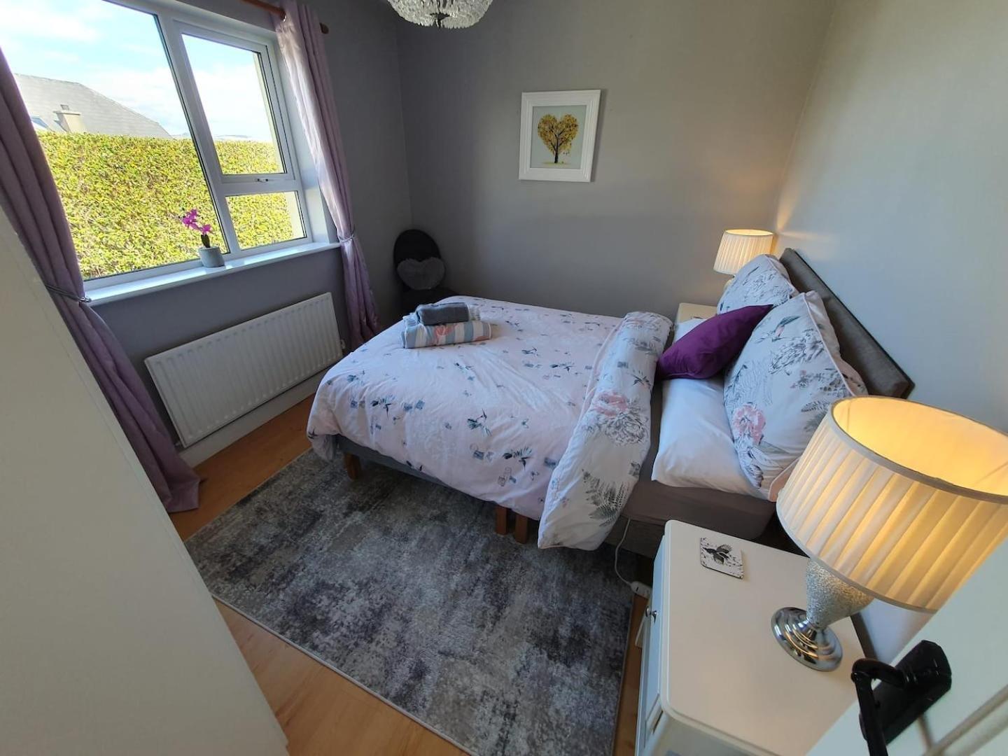 Quiet 2-Bedroom Buncrana Home 외부 사진